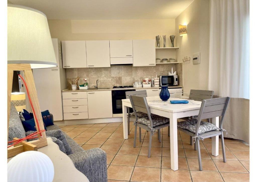 Le Residenze Sul Mare B6 Apartment Porto Ottiolu Exterior foto