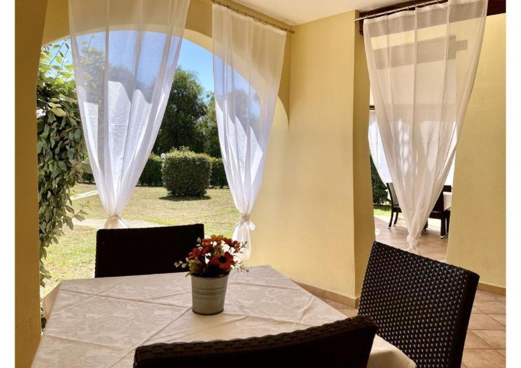 Le Residenze Sul Mare B6 Apartment Porto Ottiolu Exterior foto