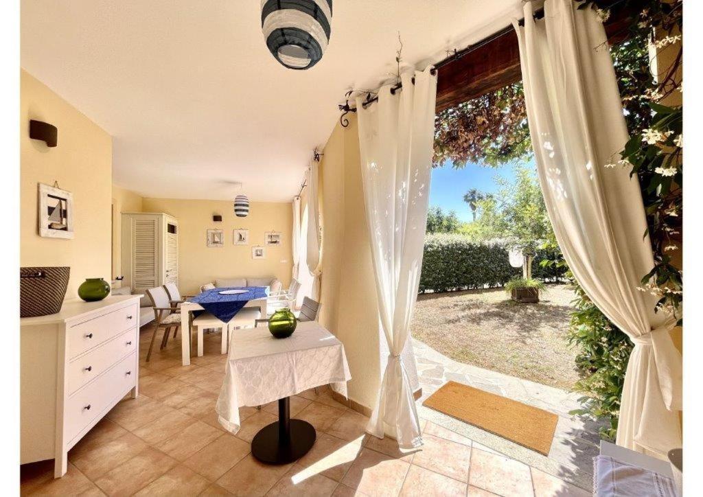 Le Residenze Sul Mare B6 Apartment Porto Ottiolu Exterior foto