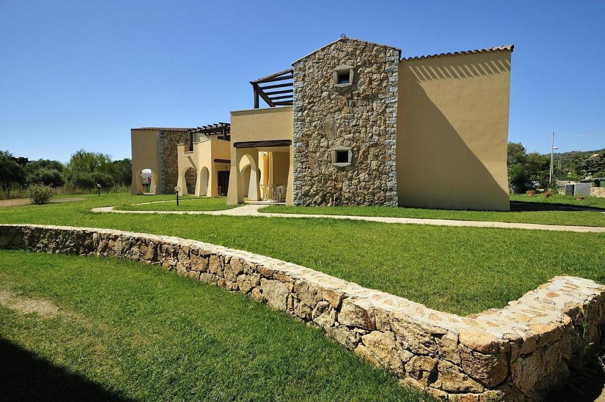 Le Residenze Sul Mare B6 Apartment Porto Ottiolu Exterior foto