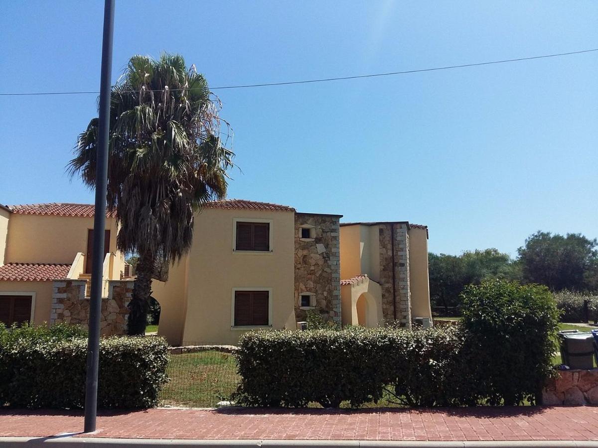 Le Residenze Sul Mare B6 Apartment Porto Ottiolu Exterior foto